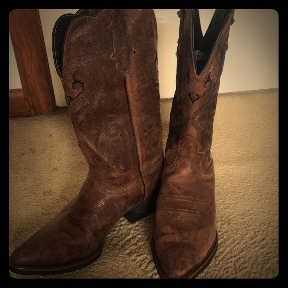 Justin genuine leather cowboy boots